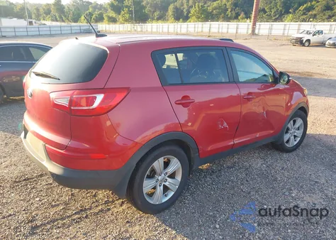 2013 Kia Sportage Lx z USA, uszkodzony, nr VIN KNDPB3A2XD7374056